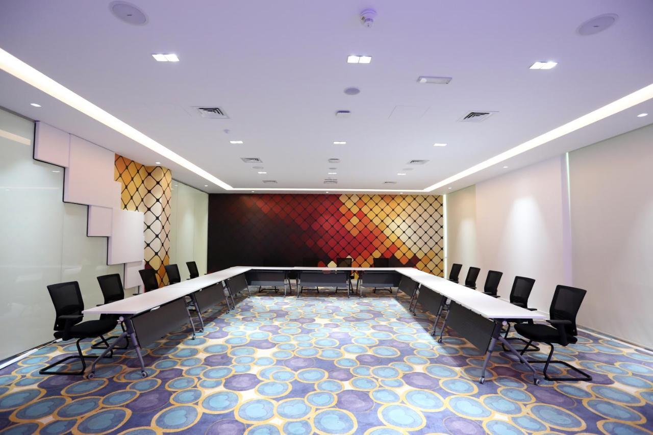 Estay Hotel Dubai Exterior photo