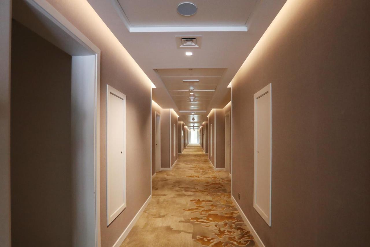 Estay Hotel Dubai Exterior photo