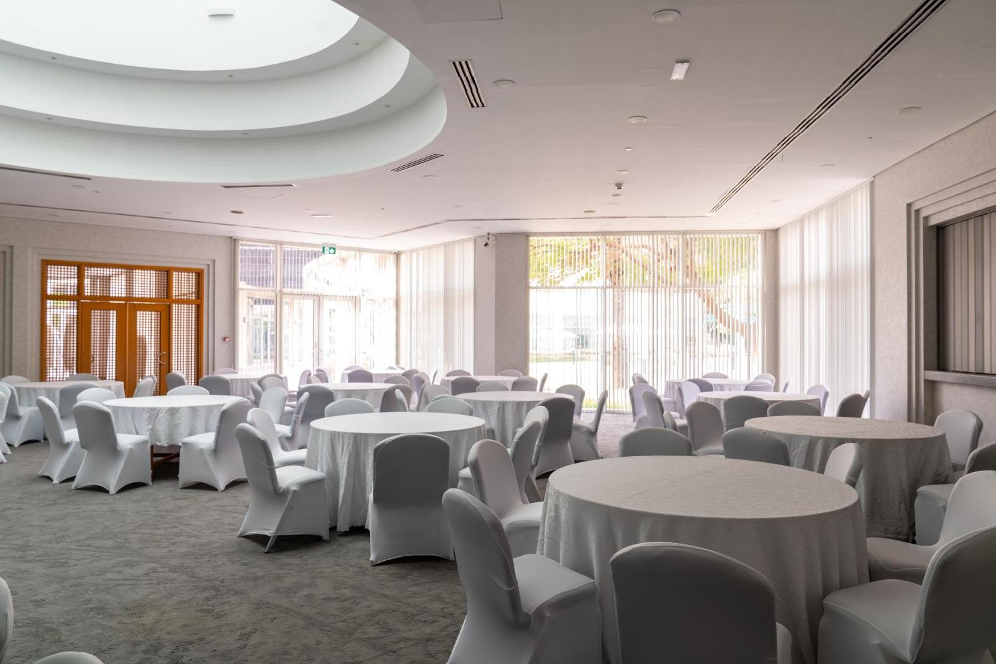 Estay Hotel Dubai Exterior photo